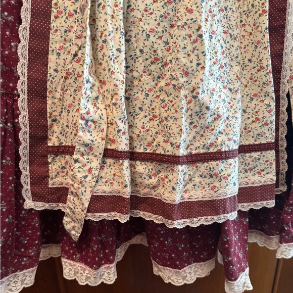 Vintage Calico Dirndl Apron Gunne Sax Floral Midi Skirt 13 Jessica’s Gunnies - Picture 4 of 10
